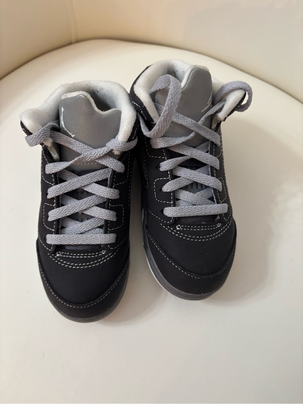 Jordan 5 Retro Toddler Black and Gray High-Top Sneakers with Light Gray Laces